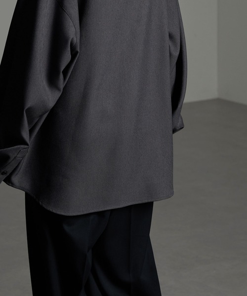 CIYOT（シヨウト）の「【CIYOT-シヨウト-】ラスターレスウールライクオーバーサイズシャツ（シャツ/ブラウス・メンズ・ベージュ系/ホワイト/ダークグレー/ダークブラウン系/グレー系/チャコールグレー/グレー/サックスブルー/ワイン/グレイッシュブルー・M/L）」の21枚目の写真