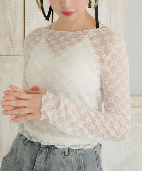 DearMyLoveRose(ディアマイラブローズ)の「フラワーレースシアートップス(Tシャツ/カットソー・レディース・ホワイト/ブラック・FREE)」の1枚目の写真