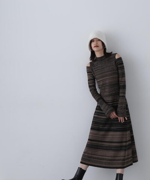 N.（N. Natural Beauty Basic）（エヌエヌナチュラルビューティーベーシック）の「◆コールドショルダーニットワンピース（ワンピース・レディース・ブラック/ブラウン系その他・MEDIUM）」の9枚目の写真