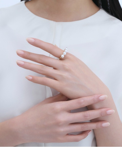 ciite'(シーテ)の「plump pearl ring / プランプ パール リング(リング・レディース・ゴールド・10号)」の12枚目の写真