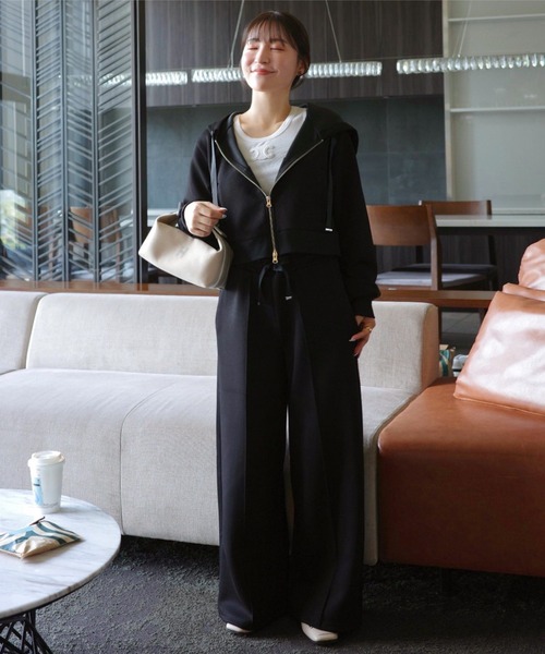 KOBE LETTUCE（コウベレタス）の「[ Yuumiさんコラボ ] ダブルジップショートパーカー（パーカー・レディース・オフホワイト/グレー/ネイビー/グレイッシュベージュ/ブラック/チャコール/ブルー・M-Short/M/M-Long）」の22枚目の写真