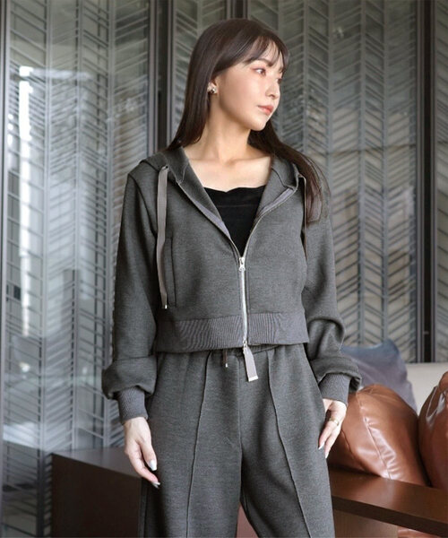 Yuumiさんコラボ ] ダブルジップショートパーカー（パーカー）｜KOBE