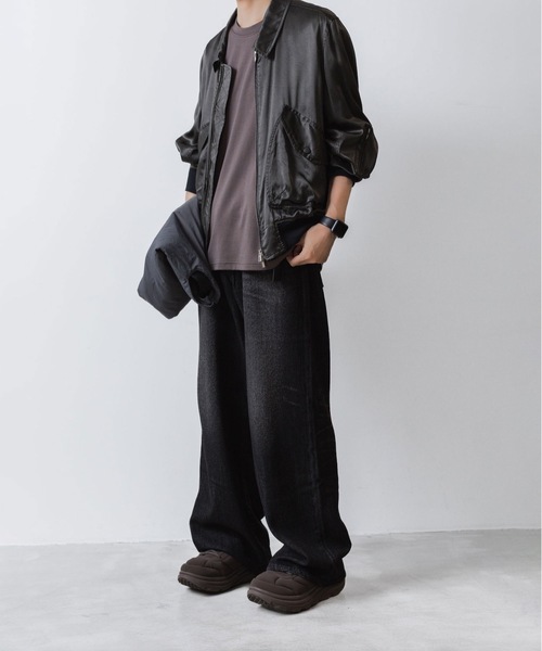VEIN (ヴェイン)の「サテンデニム バギートラウザーズ / SATIN DENIM BAGGY TROUSERS(デニムパンツ・メンズ・ネイビー/ブラック・2/3/1)」の14枚目の写真