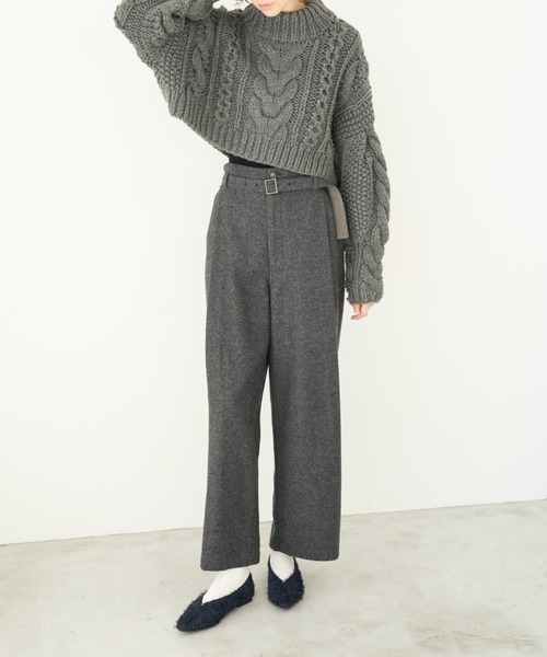 Launa lea（ラウナレア）の「ジャガードＶカットフラットパンプス(0586)（パンプス・レディース・ネイビー/ブラック/グレー系その他・22.5cm/23.0cm/23.5cm/24.0cm/24.5cm/25.0cm/22.0cm）」の5枚目の写真