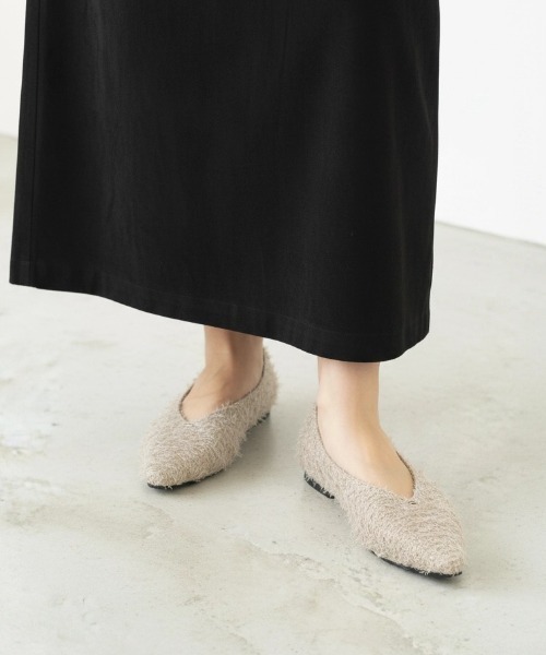 Launa lea（ラウナレア）の「ジャガードＶカットフラットパンプス(0586)（パンプス・レディース・ネイビー/ブラック/グレー系その他・22.5cm/23.0cm/23.5cm/24.0cm/24.5cm/25.0cm/22.0cm）」の11枚目の写真