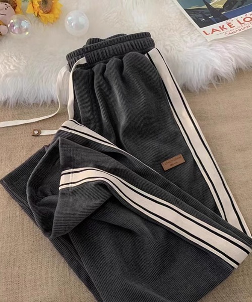 CELENA BEATS(セレナビーツ)の「※コーデュロイサイドラインパンツ(スラックス・メンズ・ブラック/ホワイト/ダークグレー・M/L)」の3枚目の写真