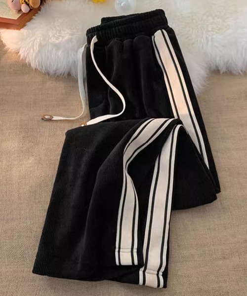 CELENA BEATS(セレナビーツ)の「※コーデュロイサイドラインパンツ(スラックス・メンズ・ブラック/ホワイト/ダークグレー・M/L)」の4枚目の写真