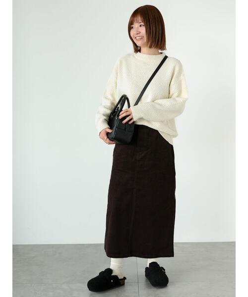 Lugnoncure（ルノンキュール）の「ラメ混モール鹿の子編みニット（ニット/セーター・レディース・イエロー/オフホワイト/ブルー/グレー/ホワイト・F）」の8枚目の写真