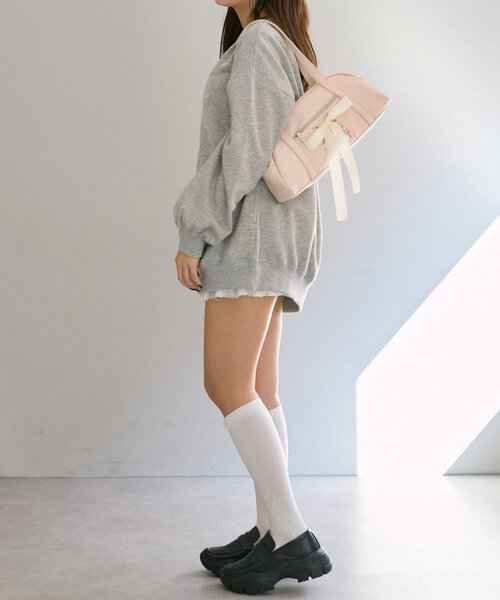 OLIVE des OLIVE（オリーブデオリーブ）の「レースアップボストンバッグ（ショルダーバッグ・レディース・アイボリー/チャコールグレー/ダークブラウン/ピンク・FREE）」の14枚目の写真