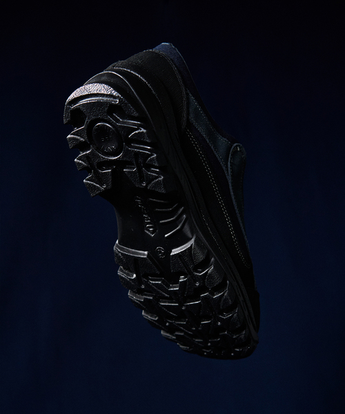 417 EDIFICE（フォーワンセブンエディフィス）の「GRISPORT / グリスポート VESUVIO（スニーカー・メンズ・ブラック・41/42/43）」の4枚目の写真