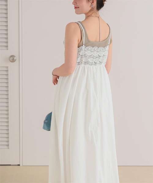 titivate(ティティベイト)の「バストレースキャミソールワンピース(ワンピース・レディース・ブラック/オフホワイト・L/M/S/SP)」の18枚目の写真