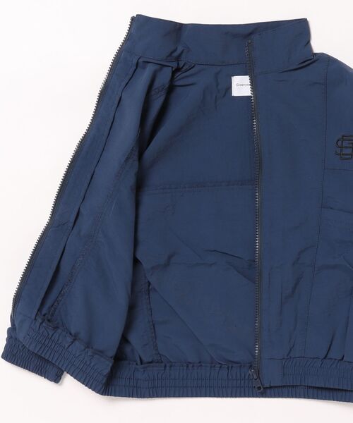 GROOVY COLORS(グルービーカラーズ)の「Nylon Taffeta Zip Jacket(ナイロンジャケット・キッズ・グリーン/ネイビー・120/110)」の5枚目の写真