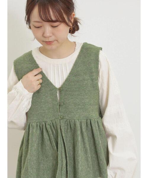 Samansa Mos2（サマンサ モスモス）の「Vネック裾フリル前後2WAYニットベスト（ベスト・レディース・ピンク/モカ/キナリ/グリーン・F）」の14枚目の写真