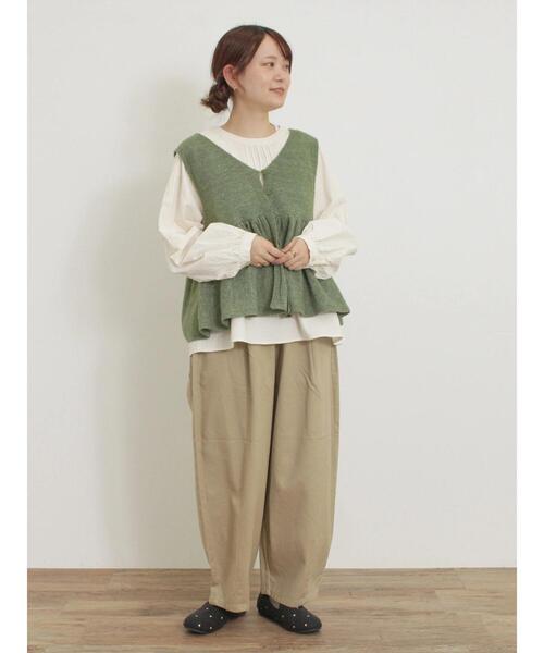 Samansa Mos2（サマンサ モスモス）の「Vネック裾フリル前後2WAYニットベスト（ベスト・レディース・ピンク/モカ/キナリ/グリーン・F）」の19枚目の写真