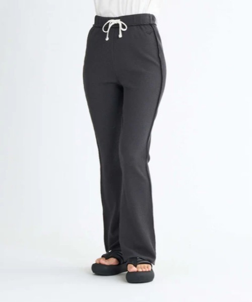 ROXY(ロキシー)の「AS YOU WISH PANTS /ロキシースウェットパンツ(その他パンツ・レディース・ホワイト/ブラック/イエロー・LARGE/MEDIUM)」の8枚目の写真