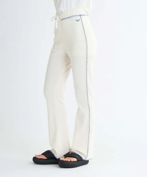 ROXY(ロキシー)の「AS YOU WISH PANTS /ロキシースウェットパンツ(その他パンツ・レディース・ホワイト/ブラック/イエロー・LARGE/MEDIUM)」の4枚目の写真