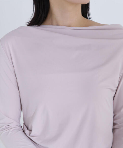 NATURAL BEAUTY BASIC(ナチュラルビューティーベーシック)の「◇ドレープネックカットソー(Tシャツ/カットソー・レディース・オフホワイト/ブラック/ベージュ・FREE)」の7枚目の写真