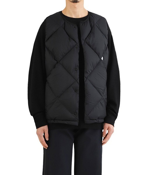 CMF OUTDOOR GARMENT（シーエムエフアウトドアガーメント）の「CMF OUTDOOR GARMENT / シーエムエフ アウトドア ガーメント：CMF DOWN VEST：CMF2402-V01C[AST]（ダウンベスト・メンズ・ブラック・XL/L）」の8枚目の写真