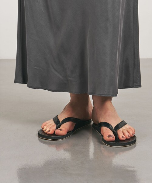 TO UNITED ARROWS（トゥーユナイテッドアローズ）の「＜TO UNITED ARROWS＞フレア マキシスカート（スカート・レディース・グレー/ブラック/ダークブラウン/ネイビー・FREE）」の22枚目の写真