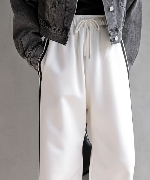 rps(アールピーエス)の「リボンライントラックパンツ(その他パンツ・レディース・ブラック/アイボリー・フリー)」の7枚目の写真