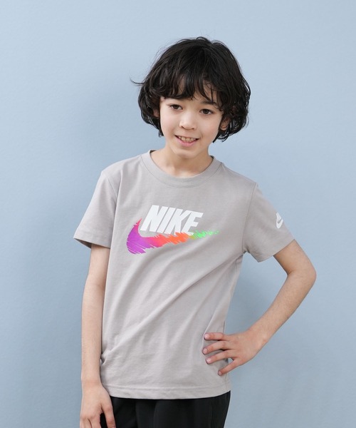 NIKE(ナイキ)の「NIKE/ナイキ 86M843 キッズ Tシャツ 86M843(Tシャツ/カットソー・キッズ・ブラック/グレー・4:105cm/5:110cm/6:115cm/7:120cm)」の10枚目の写真