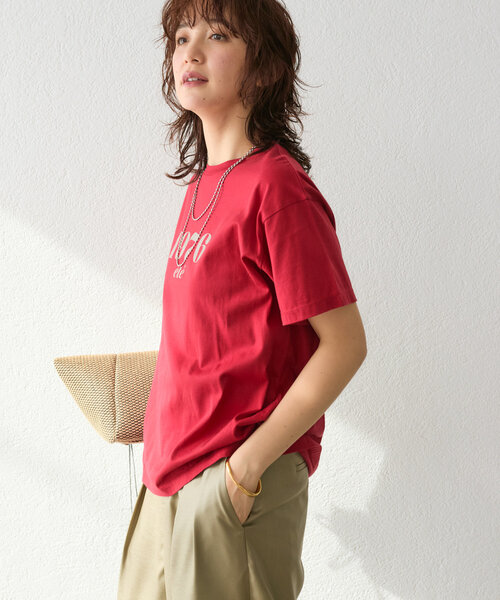 RIVE DROITE（リヴドロワ）の「【コーデのポイントに】Year Number Tee（Tシャツ/カットソー・レディース・チャコールグレー/レッド/ホワイト・FREE）」の9枚目の写真