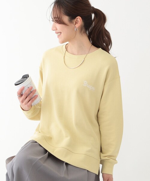 SHOO・LA・RUE(シューラルー)の「【洗える/S-LL】選べる3柄 グラフィックスウェット(Tシャツ/カットソー・レディース・グレー系1/ライトイエロー系2/ライトグレー系2/グレー系その他/ホワイト系3/ベージュ系その他5・01/02/03/04)」の1枚目の写真