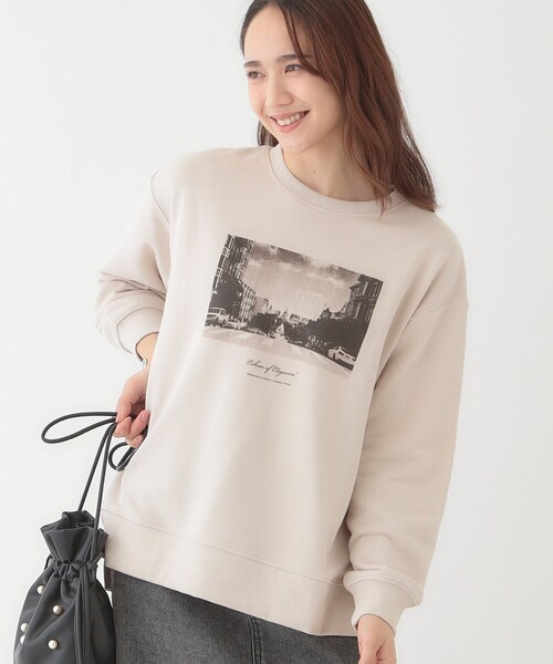 SHOO・LA・RUE(シューラルー)の「【洗える/S-LL】選べる3柄 グラフィックスウェット(Tシャツ/カットソー・レディース・グレー系1/ライトイエロー系2/ライトグレー系2/グレー系その他/ホワイト系3/ベージュ系その他5・01/02/03/04)」の6枚目の写真