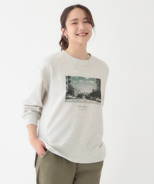 SHOO・LA・RUE(シューラルー)の「【洗える/S-LL】選べる3柄 グラフィックスウェット(Tシャツ/カットソー・レディース・グレー系1/ライトイエロー系2/ライトグレー系2/グレー系その他/ホワイト系3/ベージュ系その他5・01/02/03/04)」の13枚目の写真