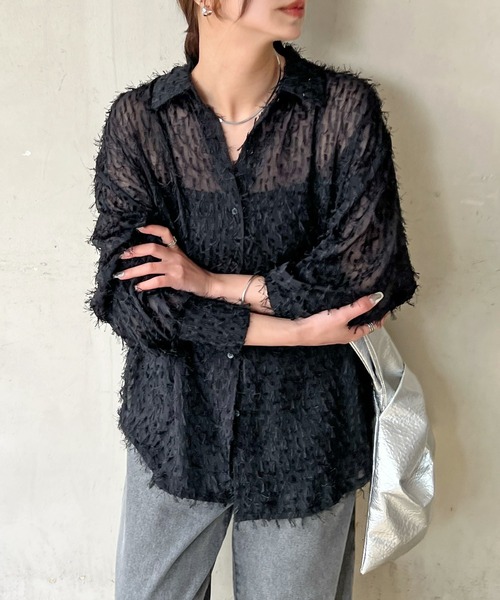 Futier land(フューティアランド)の「シアーフリンジオーバーサイズシャツ(シャツ/ブラウス・レディース・アイボリー/ブラック・FREE)」の3枚目の写真