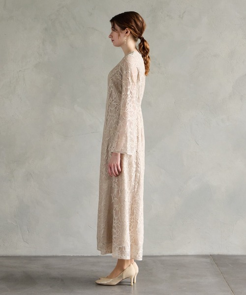 AIMER（エメ）の「【WEB限定】総レースロングスリーブフレア