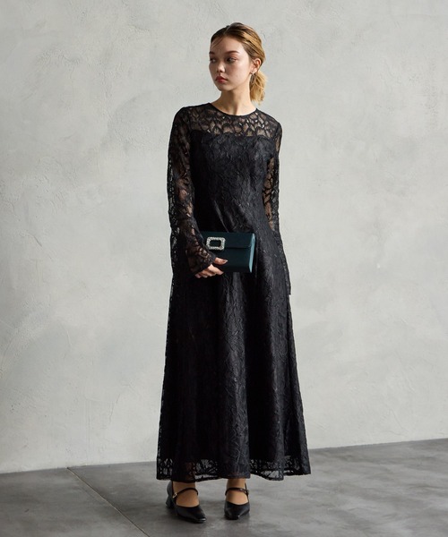 AIMER（エメ）の「【WEB限定】総レースロングスリーブフレアパーティードレス　結婚式　お呼ばれ　ドレス　20代 30代 40代（ドレス・レディース・ベージュ/グレイッシュブルー/ブラック・SMALL/MEDIUM/LARGE）」の12枚目の写真