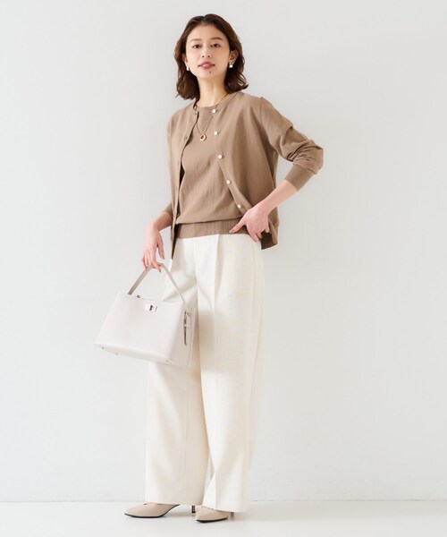 UNTITLED（アンタイトル）の「【11色展開/コットン100/アンサンブル可能】クルーカーディガン（カーディガン/ボレロ・レディース・ホワイト/ブラック/ブラウン系/ライトオレンジ系/ブルーパープル/ナチュラル/ホワイト×ブラック/ライトパープル/オレンジ/レッド系1/ブルー系その他・00/01/02/03/04/44/48）」の12枚目の写真