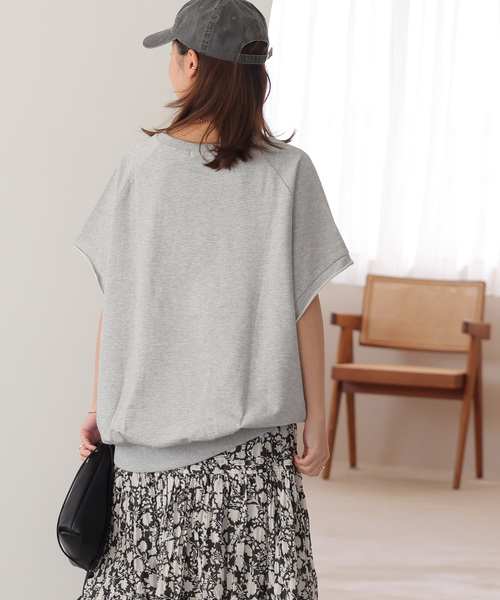 JOURNAL STANDARD relume(ジャーナルスタンダード レリューム)の「《追加》コクーンフォルムプルオーバー(Tシャツ/カットソー・レディース・オリーブ/ブラック/チャコールグレー・FREE)」の6枚目の写真