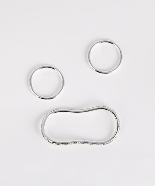 Nothing And Others(ナッシングアンドアザーズ)の「「Nothing And Others × Ayumi Uehara Collection」Thin 2.3 Ring(リング・レディース・シルバー/ゴールド・FREE)」の5枚目の写真
