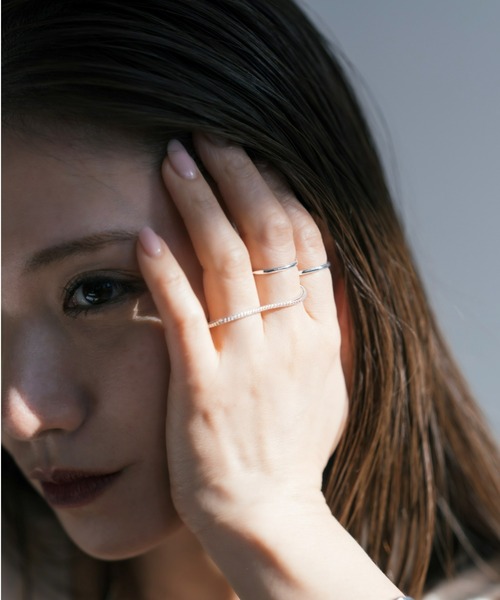 Nothing And Others(ナッシングアンドアザーズ)の「「Nothing And Others × Ayumi Uehara Collection」Thin 2.3 Ring(リング・レディース・シルバー/ゴールド・FREE)」の8枚目の写真