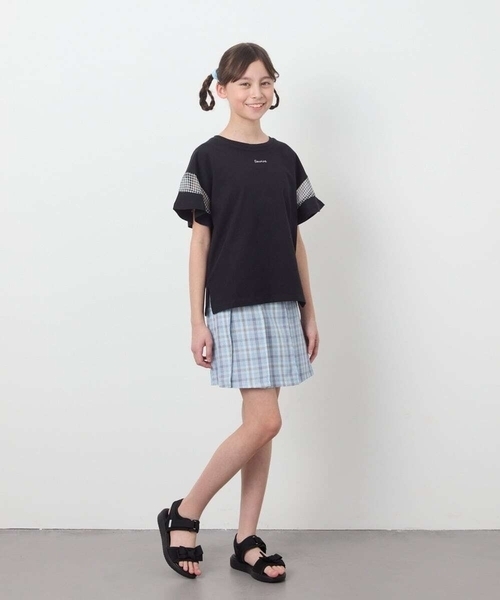 a.v.v（アーヴェヴェ）の「【累計1万枚販売/接触冷感/ジメジメ対策/毛玉になりにくい/安心の綿100％】[140-150]シアーギンガムキリカエスリーブＴシャツ（Tシャツ/カットソー・キッズ・ライトピンク/ブラック/ホワイト/ダークインディゴブルー・140/150）」の7枚目の写真