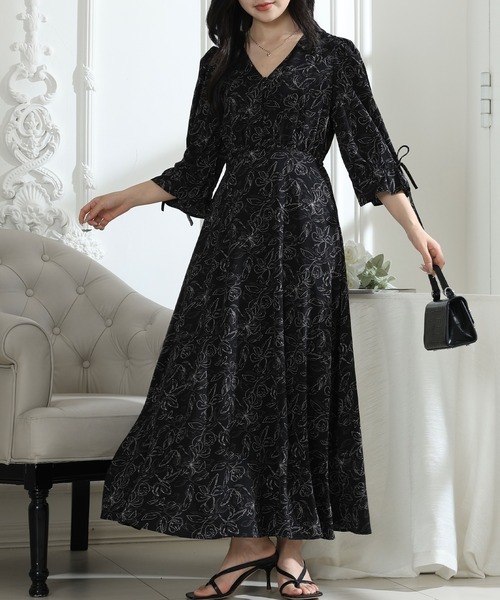 Lace Ladies(レースレディース)の「ボタニカル柄 Vネック キャンディスリーブ 6分袖 ワンピース(ワンピース・レディース・アイボリー/ブラック/ベージュ・FREE/S)」の9枚目の写真