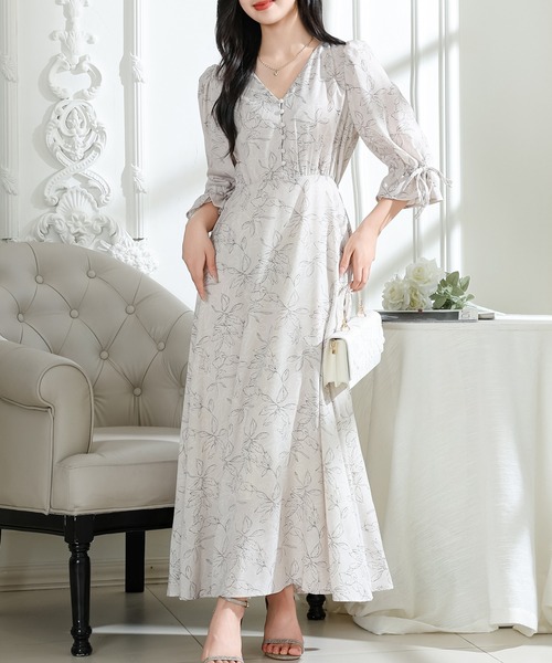 Lace Ladies(レースレディース)の「ボタニカル柄 Vネック キャンディスリーブ 6分袖 ワンピース(ワンピース・レディース・アイボリー/ブラック/ベージュ・FREE/S)」の14枚目の写真