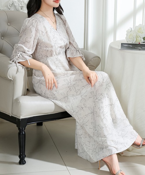Lace Ladies(レースレディース)の「ボタニカル柄 Vネック キャンディスリーブ 6分袖 ワンピース(ワンピース・レディース・アイボリー/ブラック/ベージュ・FREE/S)」の18枚目の写真