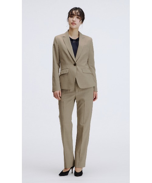 AOYAMA(アオヤマ)の「【洗える・防シワ・ストレッチ】きちんと見えを叶える!ストレートパンツ/ベージュ/無地|通勤&オフィス&入卒&セレモニー&オケージョン|セットアップ着用可〈大きいサイズあり〉(スーツパンツ・レディース・ベージュ・15号/13号/11号/9号/7号/5号/17号)」の2枚目の写真