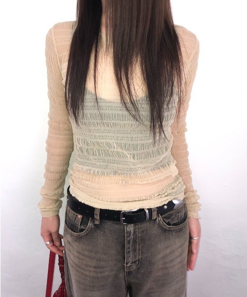 UP START(アップスタート)の「【LAMPOON】シャーリングチュールトップス(Tシャツ/カットソー・レディース・ベージュ/ホワイト/ブラック/モカ・FREE)」の4枚目の写真