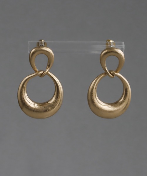 abaskdesign(アバスクデザイン)の「ヴィンテージ風 ダブルリングピアス(ピアス(両耳用)・レディース・ゴールド/シルバー・FREE)」の10枚目の写真