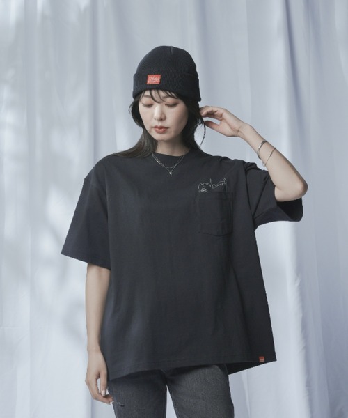 Manhattan Portage（マンハッタンポーテージ）の「S/S Print T-Shirt miffy（Tシャツ/カットソー・メンズ・ホワイト/ブラック・LARGE/MEDIUM/SMALL/X-LARGE）」の3枚目の写真