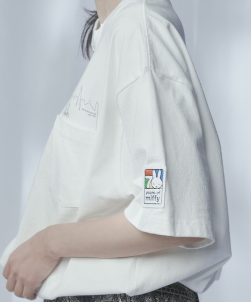 Manhattan Portage（マンハッタンポーテージ）の「S/S Print T-Shirt miffy（Tシャツ/カットソー・メンズ・ホワイト/ブラック・LARGE/MEDIUM/SMALL/X-LARGE）」の18枚目の写真