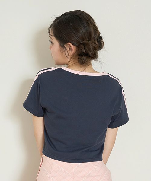 Mi-je（ミジェ）の「ラインコンパクト半袖Tシャツ【韓国ファッション】（Tシャツ/カットソー・レディース・ネイビー/クリーム・F）」の4枚目の写真