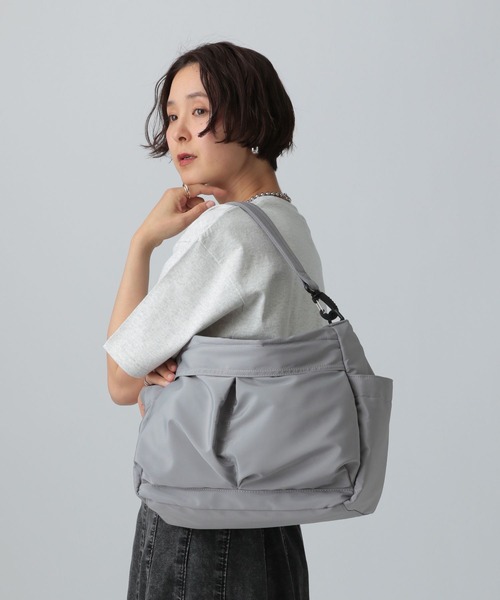 LEPSIM（レプシィム）の「2WAYスクエアショルダー　451457（ショルダーバッグ・レディース・ライトカーキ/ブラック/ライトグレー・ONE SIZE）」の8枚目の写真