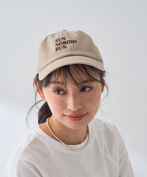 St.Johns 3rd club（セントジョンズサードクラブ）の「【ST.JOHNS 3RD CLUB/セントジョンズサードクラブ】ロゴキャップ（キャップ・レディース・ブラウン/ライトベージュ/ダークグリーン・フリー）」の4枚目の写真