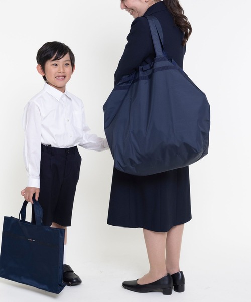 CHOPIN（ショパン）の「ポーチ付き大型サブバッグ（エコバッグ/サブバッグ・レディース・ネイビー・FREE）」の2枚目の写真