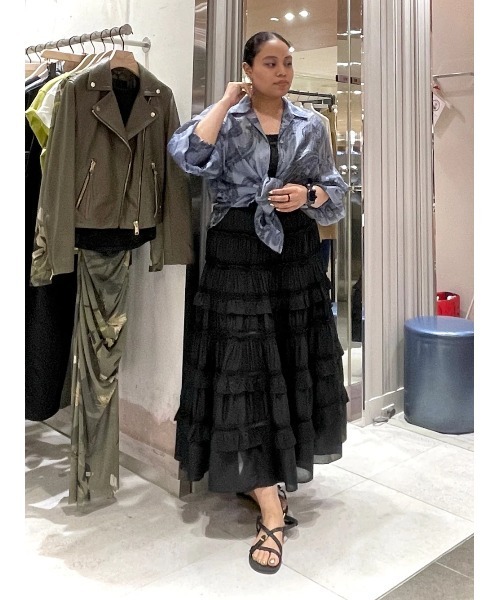 ALLSAINTS(オールセインツ)の「TALIA TIERED MAXI SKIRT | TALIA ティアード マキシ スカート(スカート・レディース・ブラック・6/4/10)」の3枚目の写真